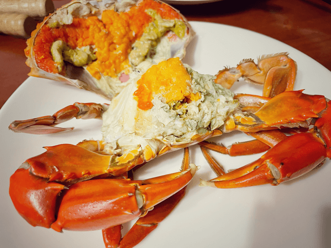 清蒸一級紅蟳有滿滿的蟹黃